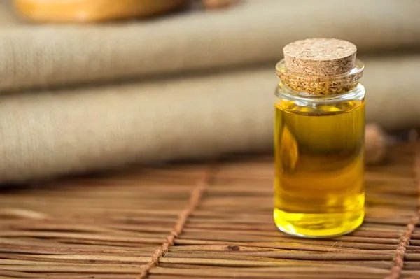 次抛精华液几天用一次