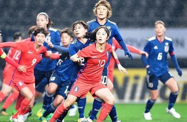 韩国女足美女中场为什么突然火了？