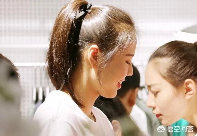 中国女排提名李盈莹和龚翔宇为2018女排联赛澳门站球迷最喜爱的球员，你怎么看？