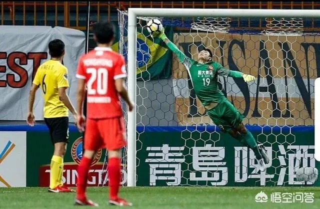 恒大客场成功击败济州联，第一次看到韩国球队怂了，济州联缴械，怎么评价这场比赛？