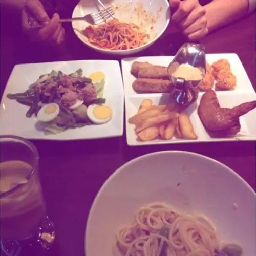 一周年纪念日应怎么过 恋爱一周年应送什么礼物好