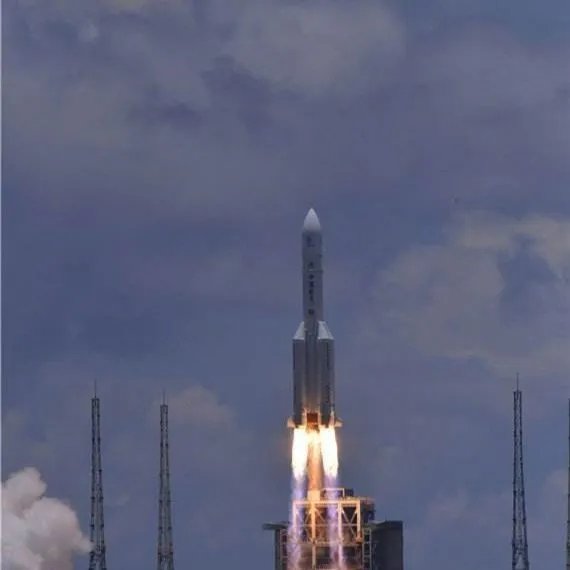 长征五号遥五运载火箭垂直转运至发射区，此次发射有何目的？