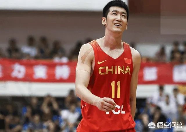 男篮红队与澳大利亚联队第三场比赛中,刘志轩首发登场帮助男篮红队大胜,你怎么看?