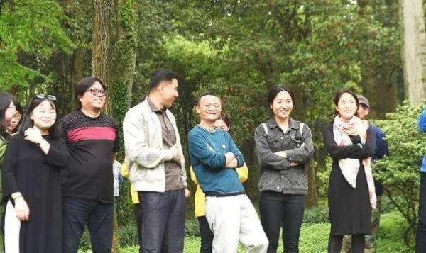 高晓松说要感谢坐牢那半年，他在牢里究竟经历了什么？