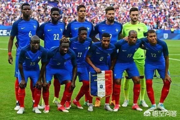 世界杯决赛法国对阵克罗地亚，如何预测总进球数？