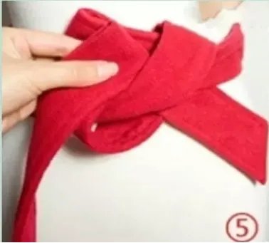 如何打大衣蝴蝶结图解