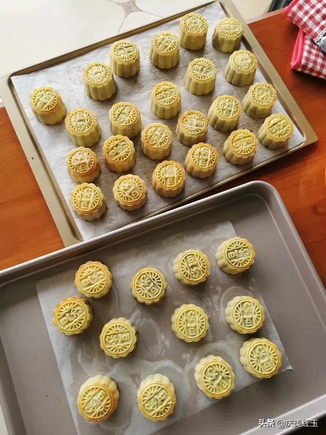 中秋节快到了，想订一批月饼，在哪儿批发或者团购便宜呢？