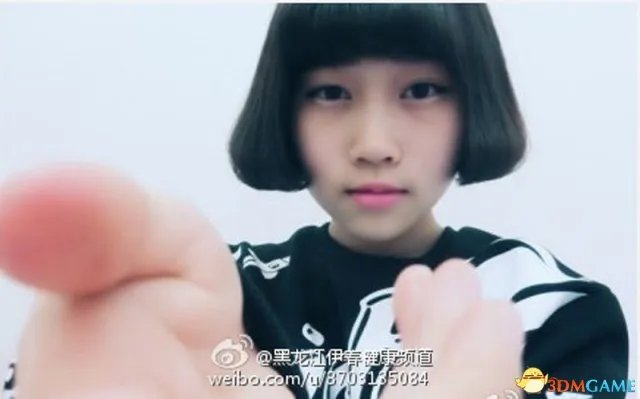 16岁女孩放学路上遭人毁容 右脸被划两刀惨不忍睹