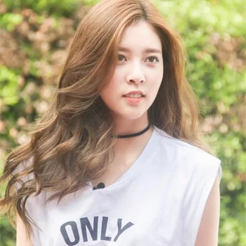 宋妍霏整容前照片曝光 《一年级》渴望演紫霞仙子