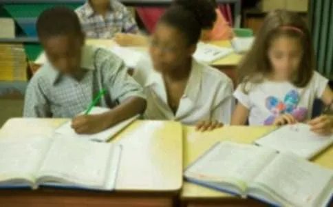 小学生活即将结束作文