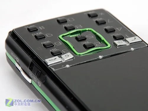 迟到的王者 500万像素AF索爱K850i评测