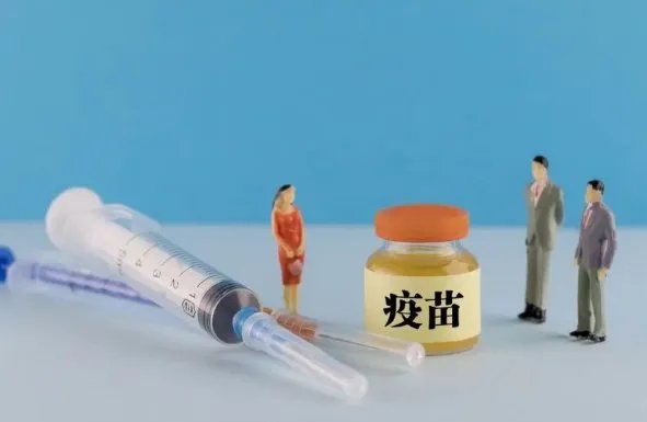 某些人朋友圈里贩卖的新冠疫苗是真是假？