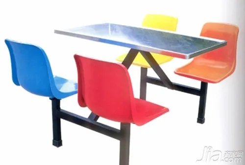 快餐桌尺寸介绍      快餐桌选购技巧