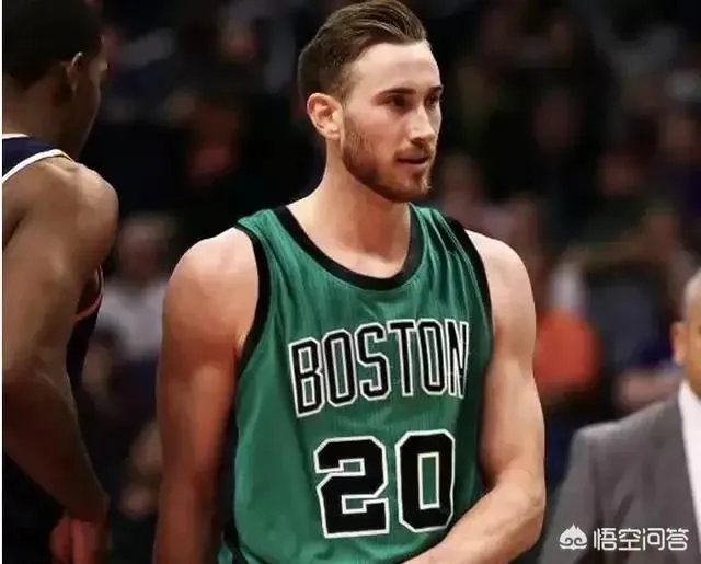 海沃德是曾经的球队核心，现在的边缘球员，绿军3100万花的值吗？