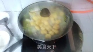 芋头白菜炖鱼头