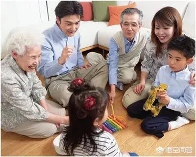 孩子的爷爷奶奶、外公外婆应该在育儿过程中起到哪些积极作用？