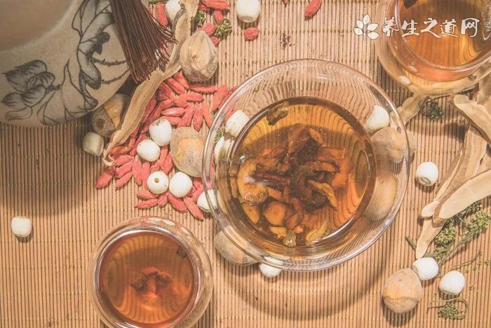 普洱茶的功效普洱茶有减肥 养胃和抗衰老的功效