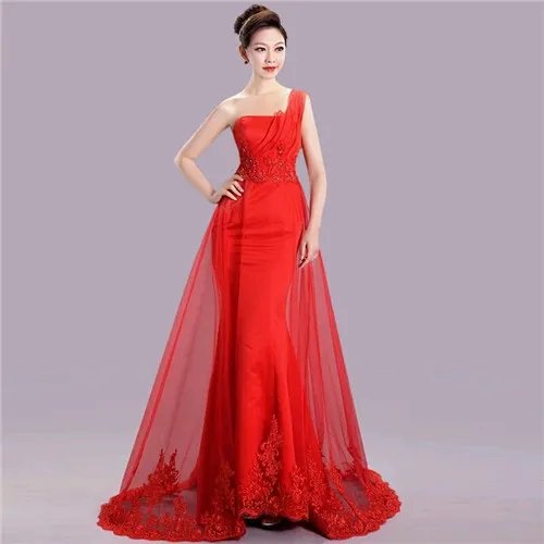 北京卖婚纱礼服的地方  北京婚纱礼服一般多少钱