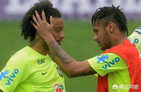 同样是队友，马塞洛和C罗的关系好，还是和内马尔的关系好？