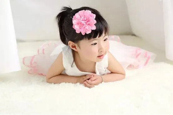 小孩肚子疼是怎么回事