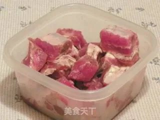 瓦煲萝卜排骨汤--夏日靓汤