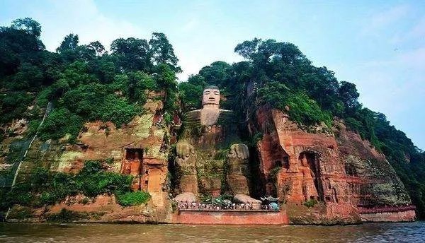 乐山大佛的详细资料