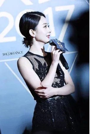 赵丽颖冻到流眼泪是什么情况?