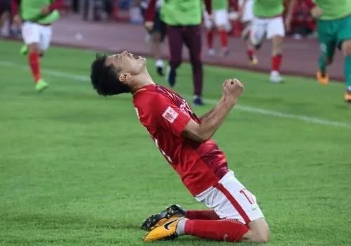 中超恒大主场刘健手球绝杀延边，你怎么看？