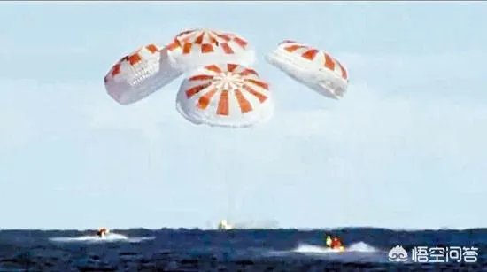 美国SpaceX公司的载人版“龙”飞船成功返回地球，它的组合伞减速技术比单伞难在哪里？