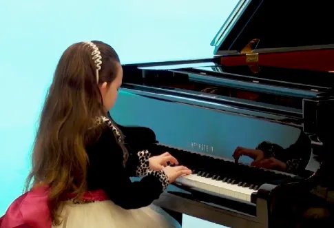 几岁开始学钢琴最合适？