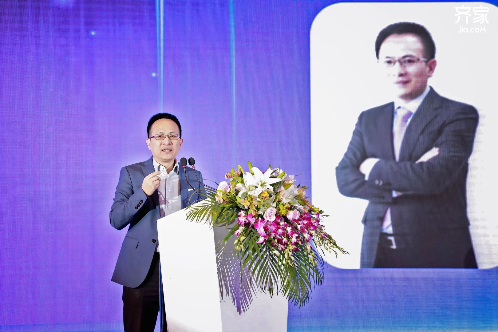 齐家网峰会邓华金：家装行业将进入优质资源整合时代