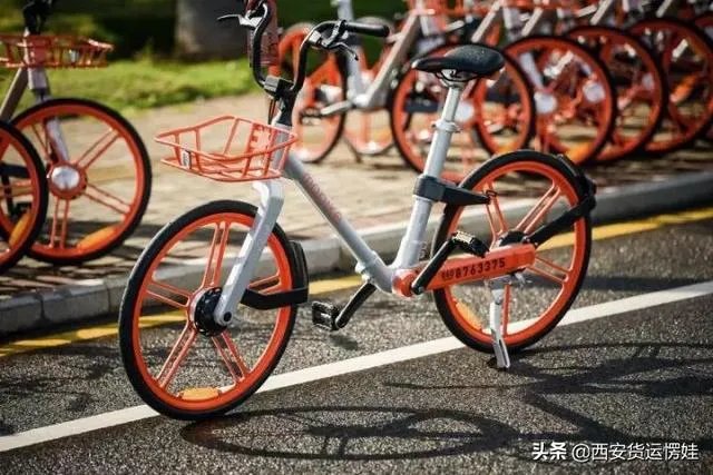 骑摩拜单车后忘记锁车,被人骑走,一直在计费怎么处理?