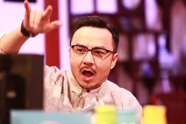 爱钱进三任代言人，为何出事只有汪涵一人站了出来？