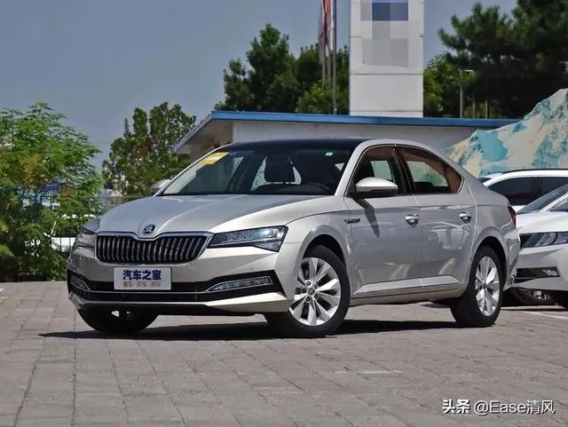 25岁男生想买15万的轿车有什么推荐的吗？