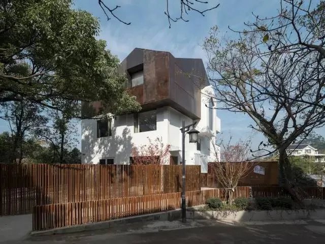 看过千岛湖的这10家民宿，才知道什么叫极致，还有11位导师告诉你民宿的秘密