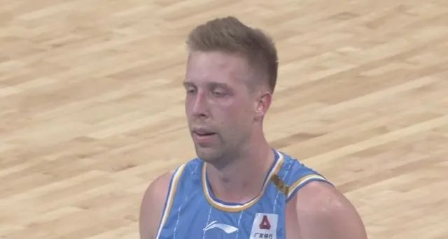 惊全明星首发林书豪被换，可以全心准备全明星赛？这个事您怎么看？