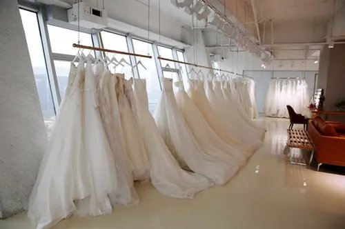 宁波婚纱店排行榜  质量好点的婚纱多少钱