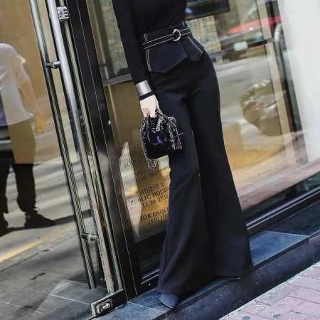 牛仔阔腿裤怎么搭配？