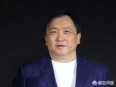 如何评价王晶被博主斥责“没资格离场”爆粗口回应？