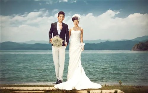 北京婚纱照团购的要素  北京婚纱摄影选择指南