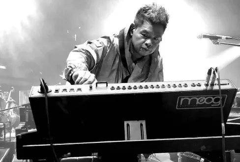 周慧敏悼念已逝音乐人、太极乐队成员唐奕聪，她与唐奕聪有着怎样的渊源？