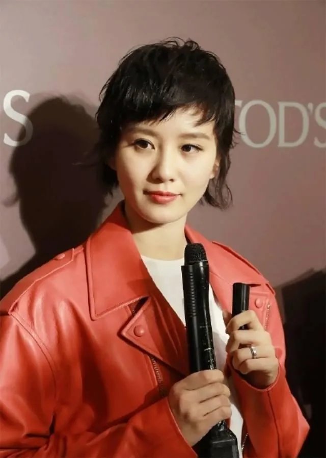 赵丽颖头发越来越短,短发适合怎样的脸型?