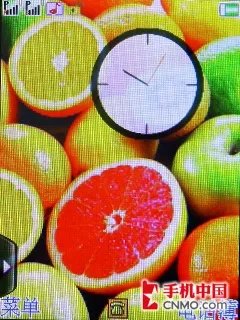 比三星TouchWiz流畅 康佳双卡D720评测