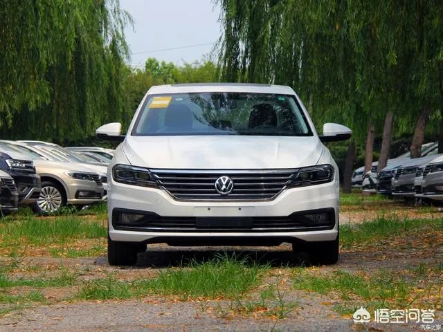 25岁男生想买15万的轿车有什么推荐的吗？