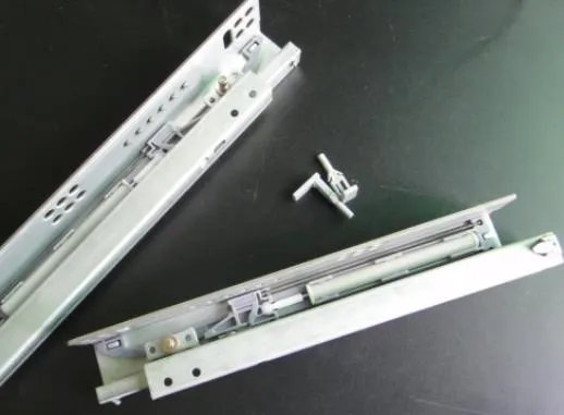 抽屉缓冲轨道不缓冲了怎么修