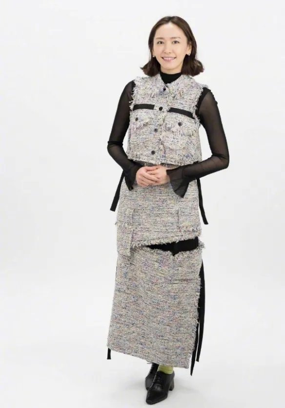 33岁新垣结衣曝大量新杂志写真！风格百变 美帅兼备