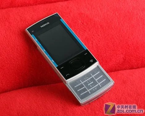 低端滑盖音乐手机 诺基亚X3上市就跌价
