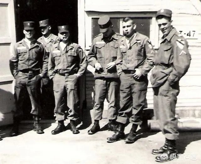 在“慰安妇”协议上,文在寅再展“变色龙”本色,你怎么看?