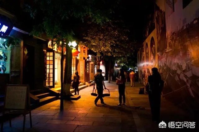 成都的宽窄巷子为什么会上榜最坑人的景区？