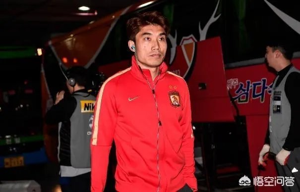 恒大客场成功击败济州联，第一次看到韩国球队怂了，济州联缴械，怎么评价这场比赛？